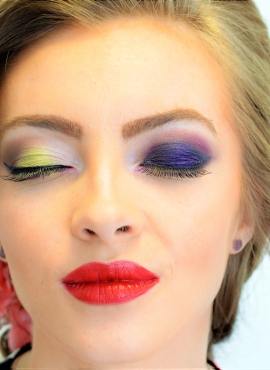 Crazy Girls Beauty Make-up